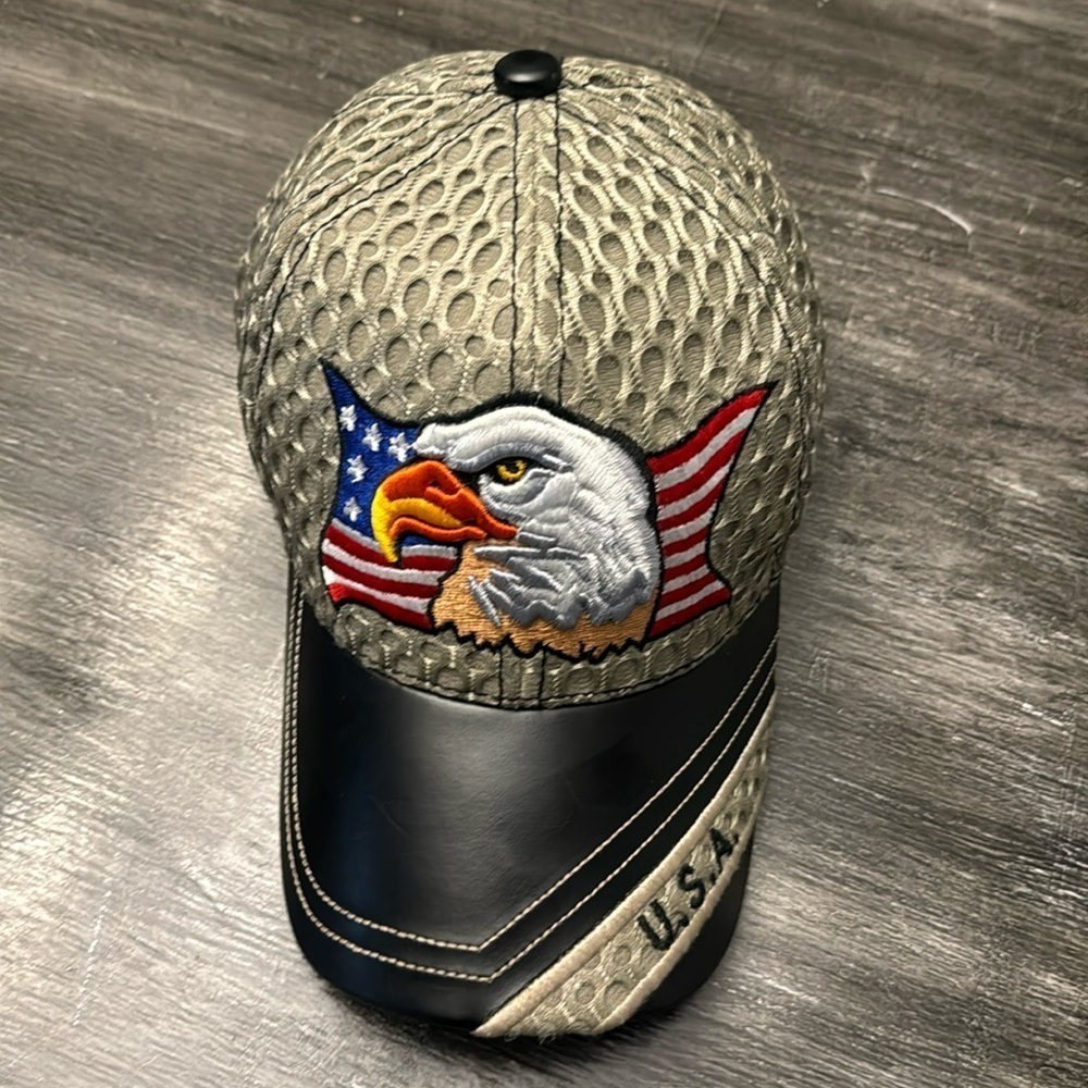🍍U.S.A. Velcro back hat🍍